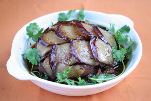 腊味合蒸 
