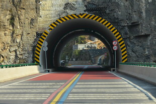 山路隧道