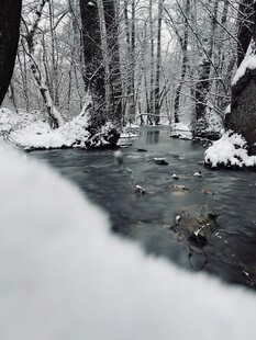 河流冰雪融化