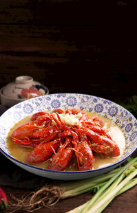 蒜泥小龙虾