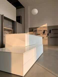 室内设计全屋定制卧室木质衣柜