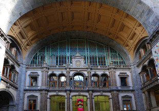 安特卫普火车站