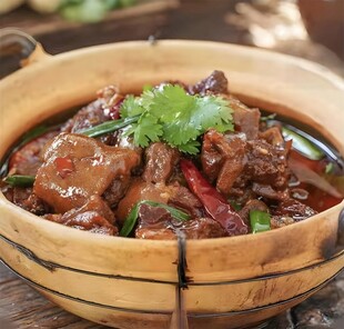 炖羊肉
