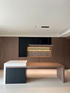 围合高级感装修木作厨房餐边柜子