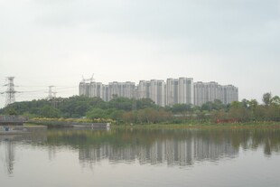 湖景房