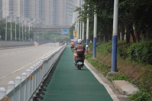 电动车道