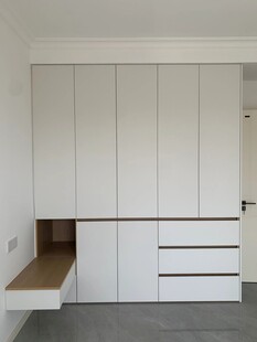 一门到顶分段衣柜高级感全屋定制