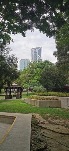 吉隆坡城中城公园一角
