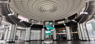 吉隆坡双子塔大厅