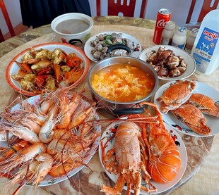龙虾宴