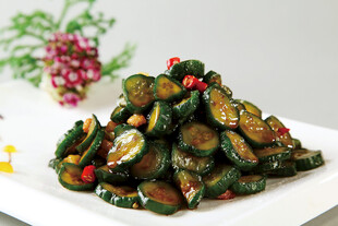 农家小炒脆瓜