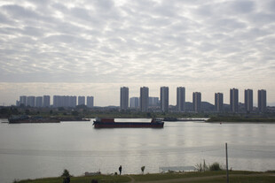 江河
