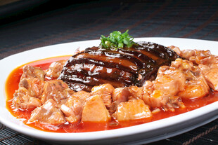扣肉鸡块 