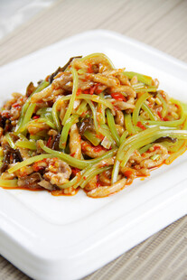 鱼香肉丝 