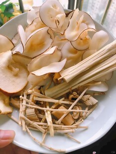 茅根竹蔗雪梨饮