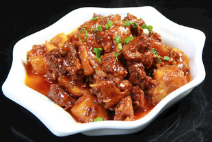 红烧鸡块