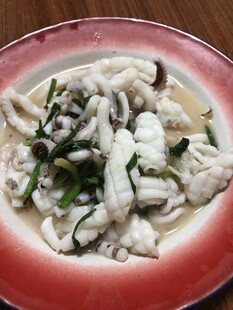 吊桶仔 鱿鱼