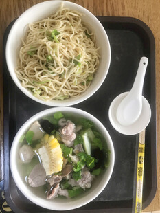 腌面 猪肉汤