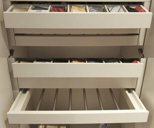 客厅卧室装修极简现代简约中古风