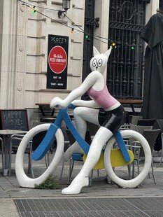 比利时荷兰冈巴拉斯广场