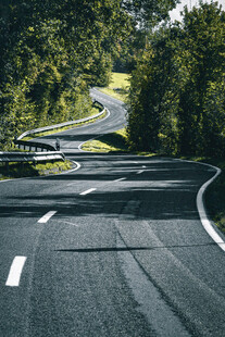 乡村沥青公路