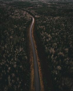 蜿蜒公路