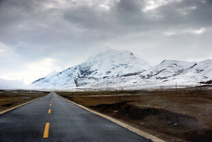 雪山公路