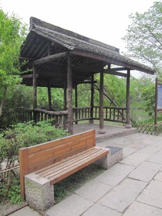 坐凳