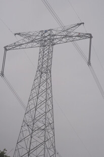 高压线塔