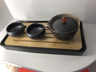 黑色茶器