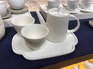 白瓷茶具