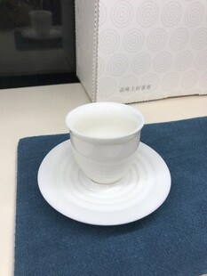 白瓷品茗杯