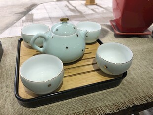 白瓷茶具