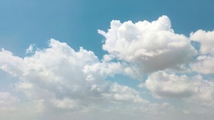 蓝天白云美景