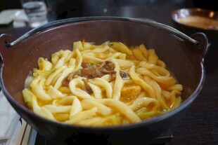 锅中美味通心粉