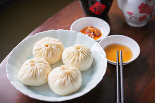 鲜肉包子
