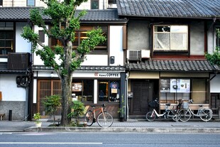 日式街道传统建筑景象