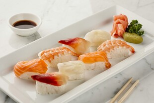 美味寿司拼盘 精致日式料理