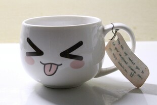 可爱表情陶瓷杯带标签