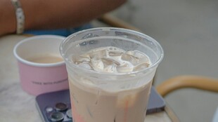 冰奶茶特写