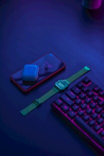 科技风桌面设备展示
