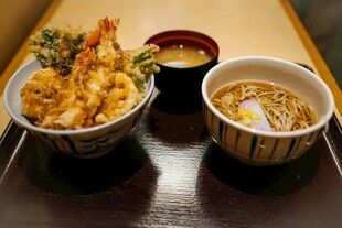 日式天妇罗与特色汤品