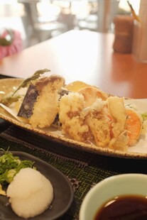 日式美味料理拼盘