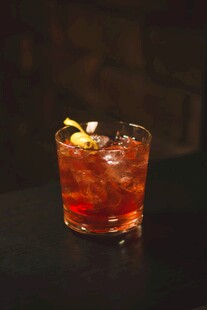 精致红调鸡尾酒