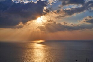 海上日出美景