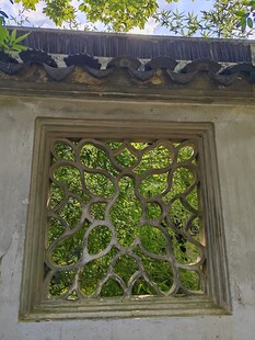 中式古典镂空窗棂景致