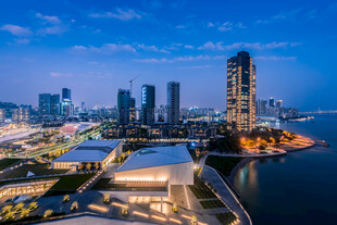 城市滨水风光夜景俯瞰