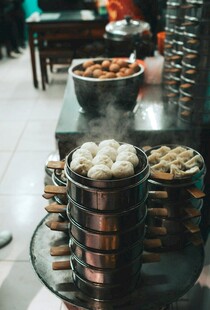 中式蒸笼点心展示