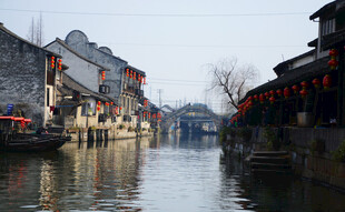 江南水乡古镇河道风景