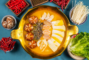 美味火锅食材丰富诱人